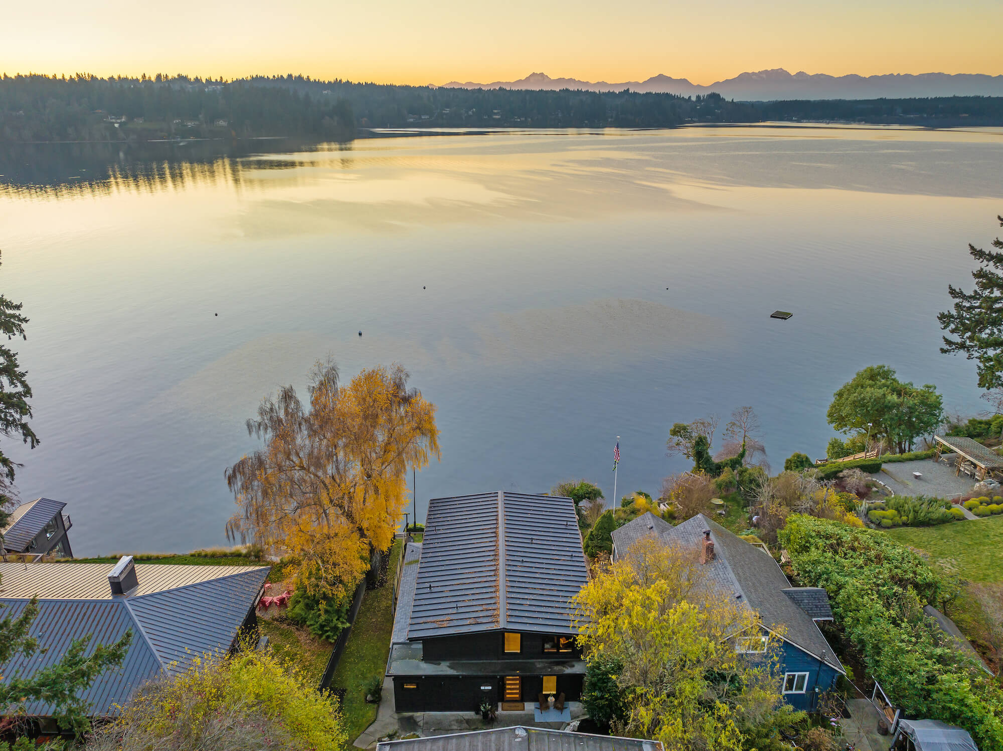 bainbridge-house-drone-view